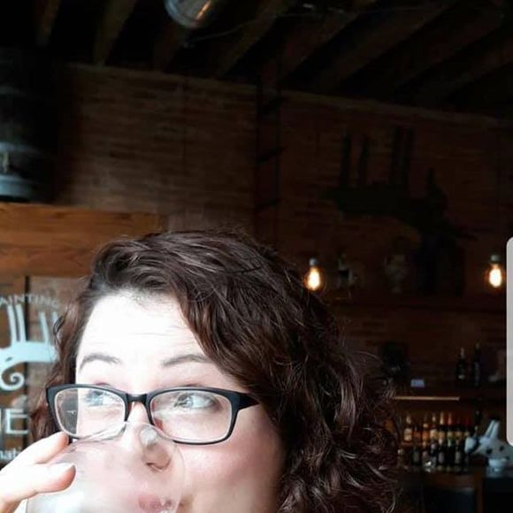 Meet your Posher, Cassidy - Picture 1 of 1